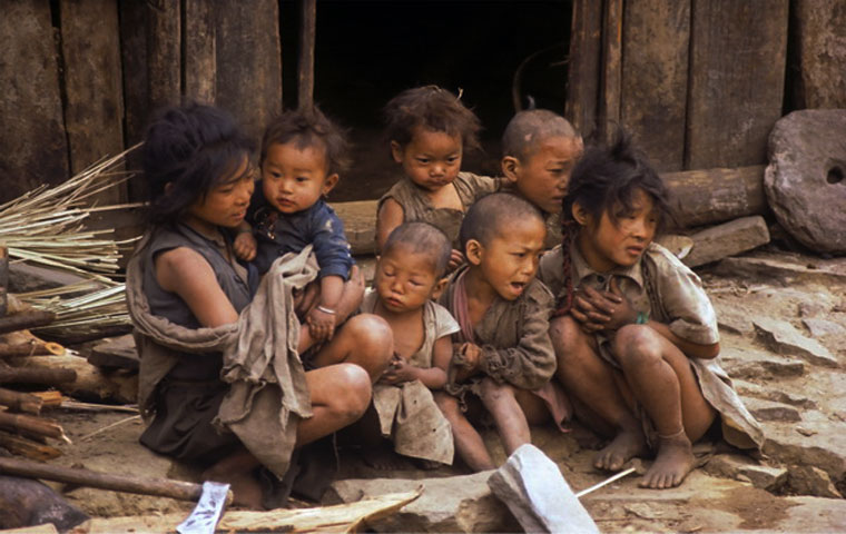 These Nepali children from remote area survive in gruelling poverty and lack of medical facility. Photo credit: Doug Scott