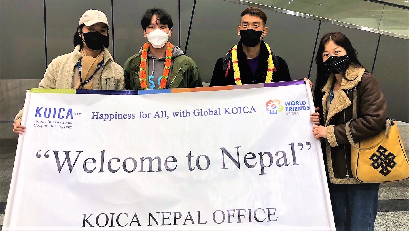 Newly arrived Korean volunteers in Nepal. KOICA image