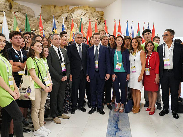 Participants at Global Youth Tourism Summit. UNWTO image