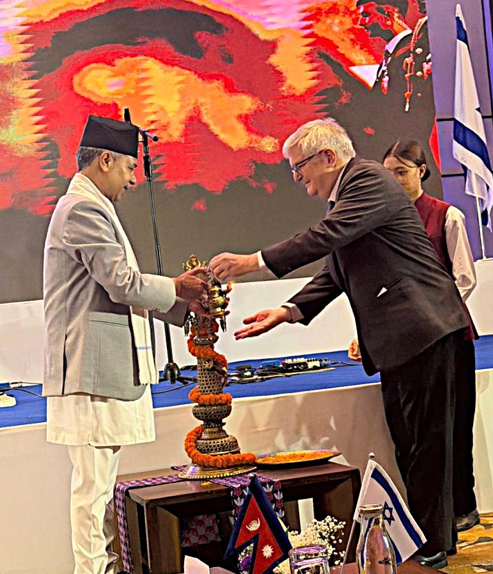 Vice President Vice President Ram Sahaya Prasad Yadav lightening Panas--a traditional brass oil lamp to begin the auspicious event of the 78th Independence Day of State of Israel in Kathmandu. EoI Photo
