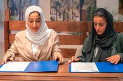 Minister of Tourism of Bahrain Her Excellency Fatima bint Jaafar Al Sairafi and Secretary-General of UN Tourism Her Excellency Shaikha Nasser Al Nuwais signing the agreement at the Arabian Travel Market 2026 in Dubai. UN Tourism Photo